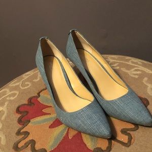 Michael Kors wash Denim mid pumps